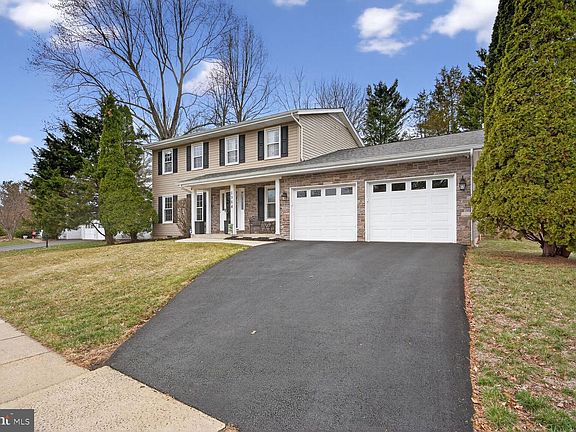 3rd image of 1354 Shallow Ford Rd