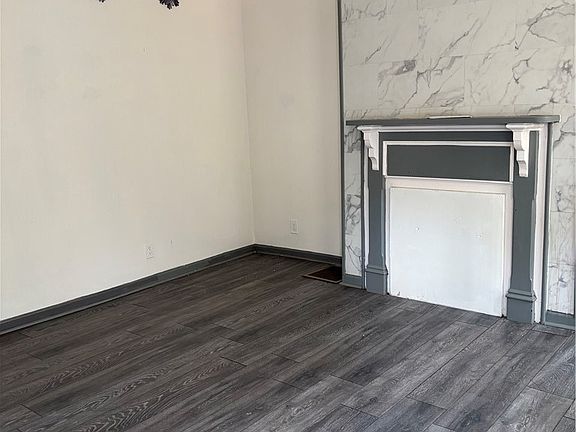 2nd image of 3236 Richardson Ave