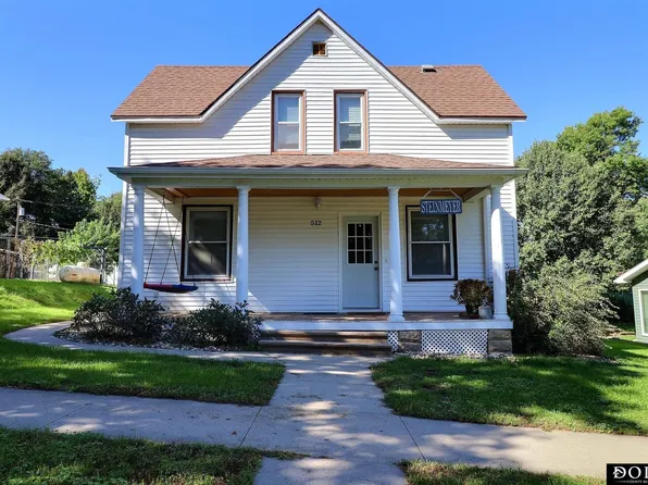 512 Elm St, Clarkson, NE 68629