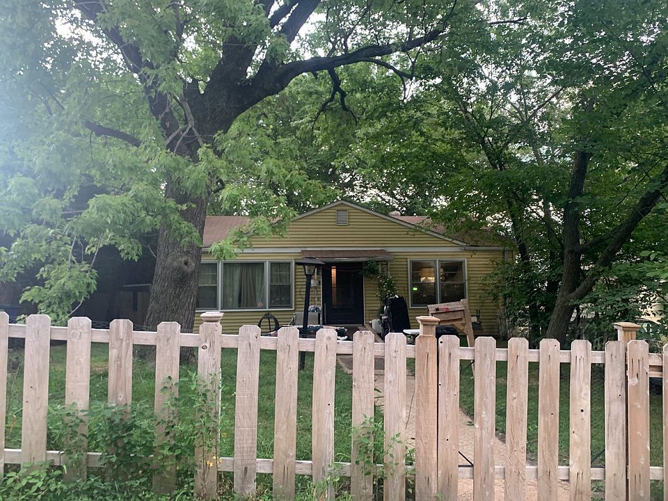 1st image of 1912 Kraft St