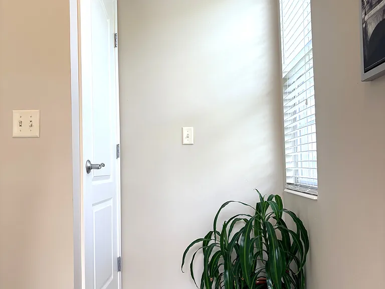 257 Skyview Ct — Photo 5