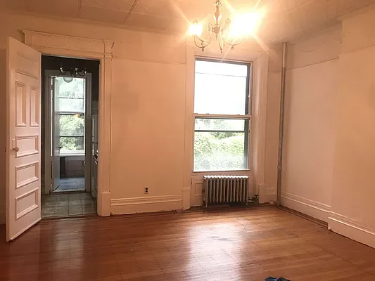 Rented by Limestone Realty Bklyn, LLC | media 22