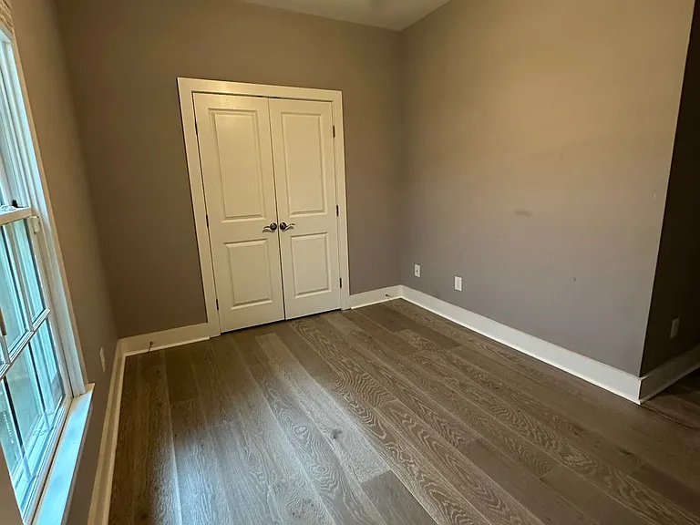 1081 Sims St SW — Photo 15