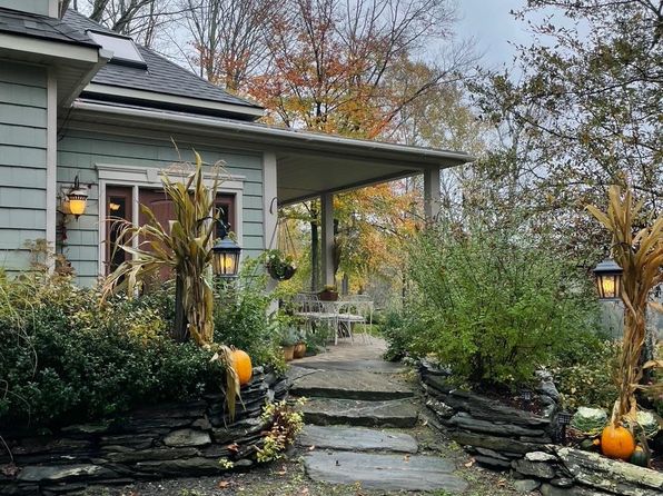 78 Penny Brook Road, Randolph, VT 05060