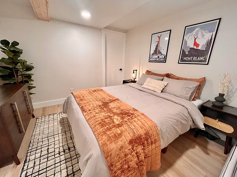 2847 Georgia Shore Rd — Photo 8