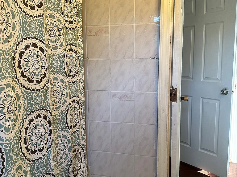 15 Essen Dr — Photo 18