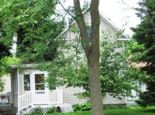 450 2nd St E, Hector, MN 55342