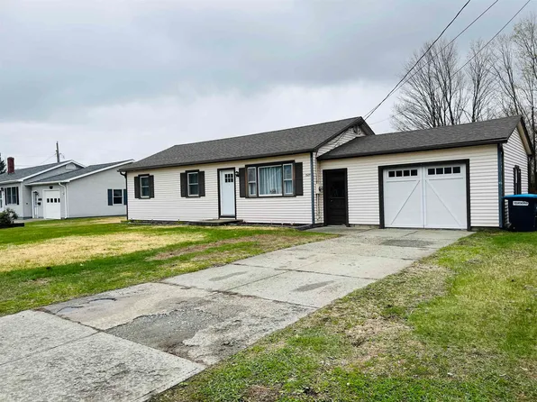 549 Pinehurst Street, Lyndon, VT 05851