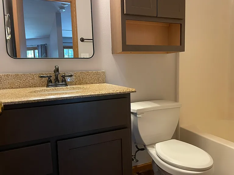 1323 Cunat Ct #2G — Photo 10