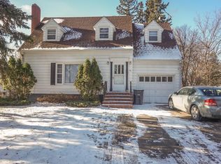 1101 11th St S, Moorhead, MN