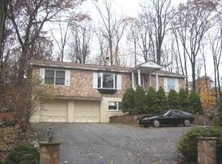1983 Clinton Rd, Hewitt, NJ 07421
