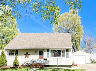 4427 Devonshire Ave, Lansing, MI 48910