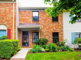 123 Pear Tree Ln #163, Franklin Park, NJ 08823