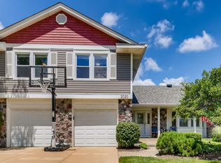 2020 W Alder Dr, Hoffman Estates, IL 60192