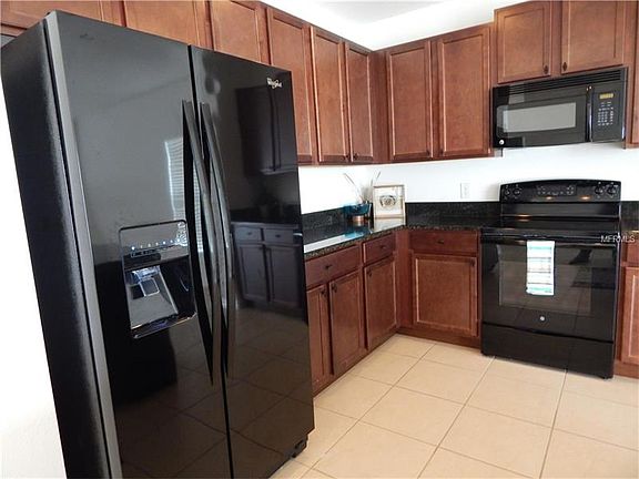 3rd image of 3711 Briarwood Estates Cir