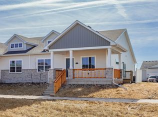 9781 Regatta Ln, Johnston, IA 50131