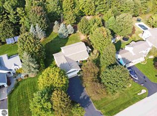 3499 Silver Farms Ln, Traverse City, MI 49684
