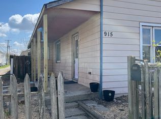 915 S East St #1, Lebanon, IN 46052