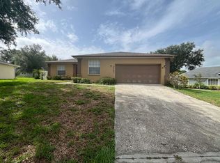 5721 Manchester Dr W, Lakeland, FL 33810