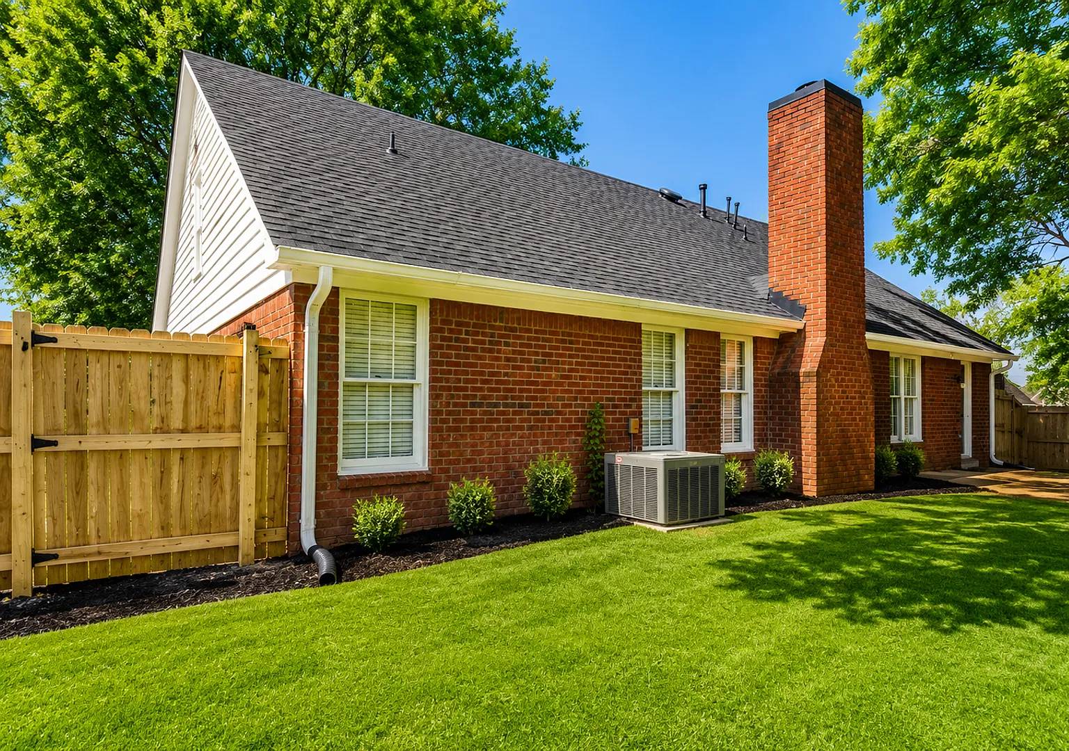 8483 Timber Creek Drive — Photo 3