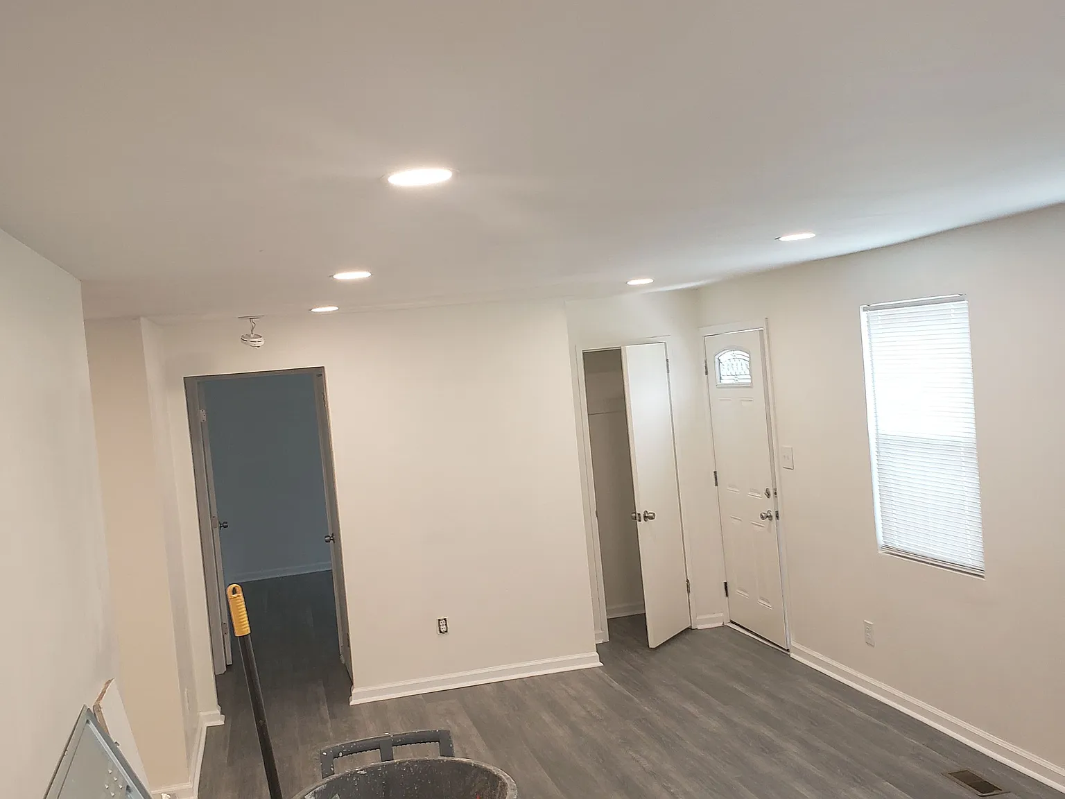 2 bed, 1.0 bath, 1018 sqft, $1,150 — Photo 2