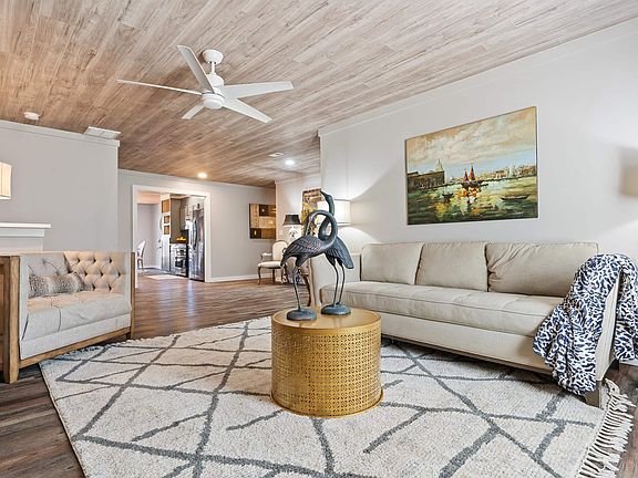 4th image of 109 Windsor Dr