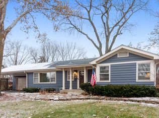 805 S Main St, Wheaton, IL 60189