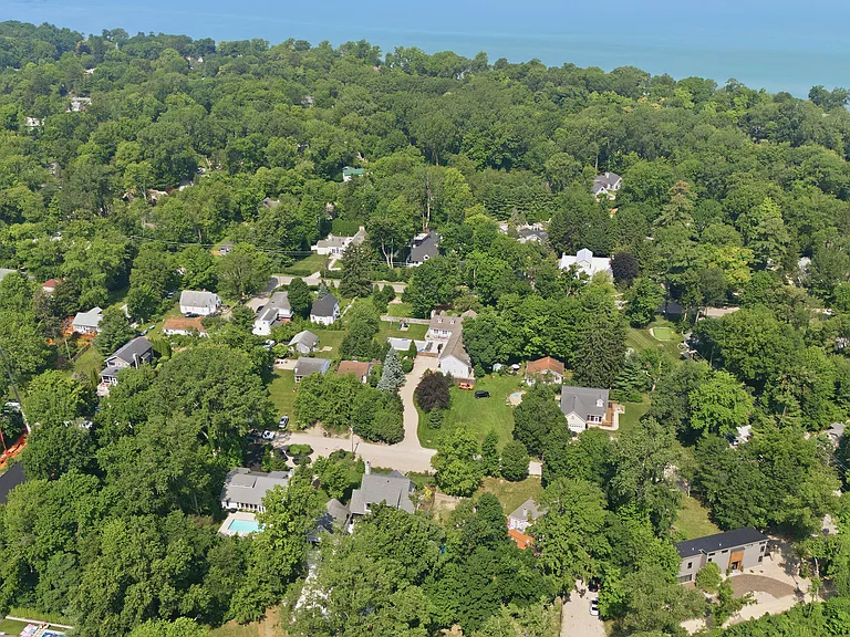 10024 Town Line Rd — Photo 35