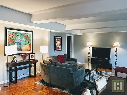 Sold by Halstead Real Estate | media 28