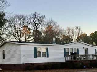 405 Lucky Oak Rd, Goldsboro, NC 27530