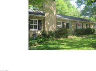 2808 Kensington Rd, Winston Salem, NC 27106