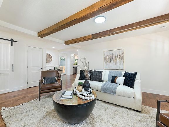5th image of 4137 2nd St