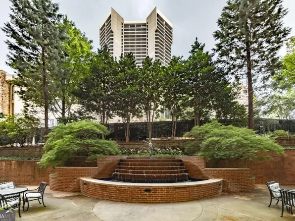 2626 Peachtree Rd NW Unit 412, Atlanta, GA 30305