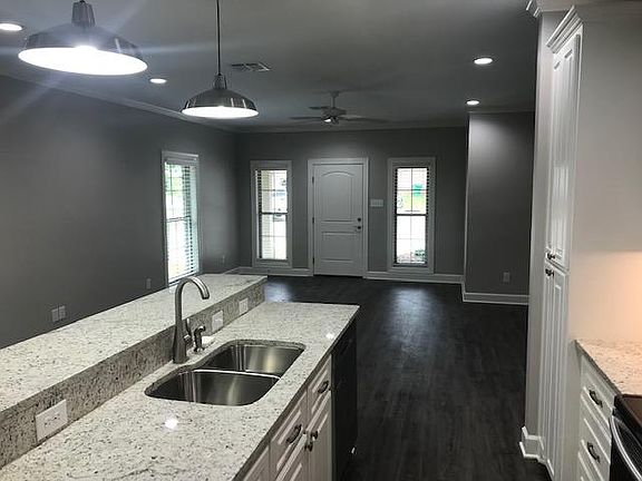 3rd image of 116 Kaki Ln