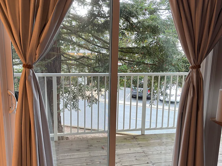 Sliding door to balcony