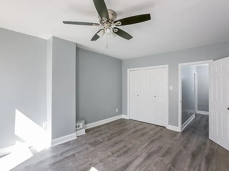 2811 E Venango St — Photo 4