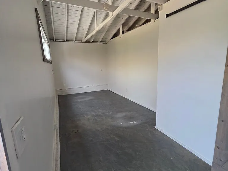 5015 W 140th St — Photo 19