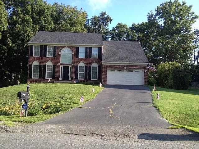 1st image of 4908 Queensbury Cir