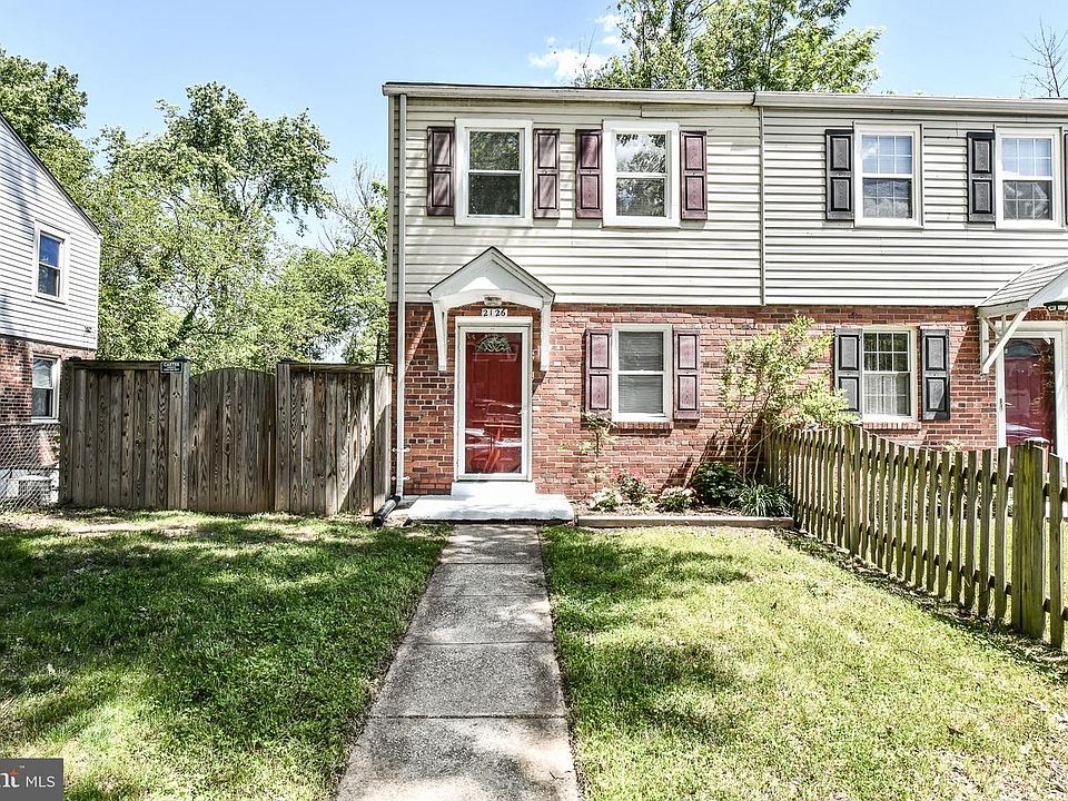 1st image of 2126 Farrington Ave