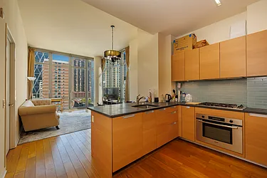 Rented by R New York