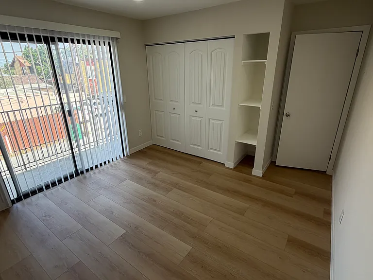 4326 Oregon St #9 — Photo 11