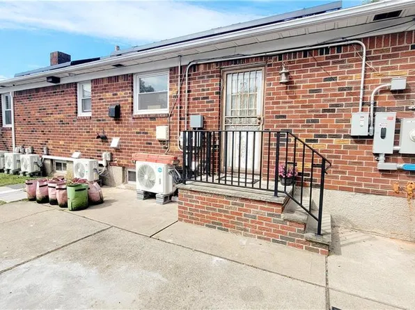 138 Buel Ave, Staten Island, NY 10305