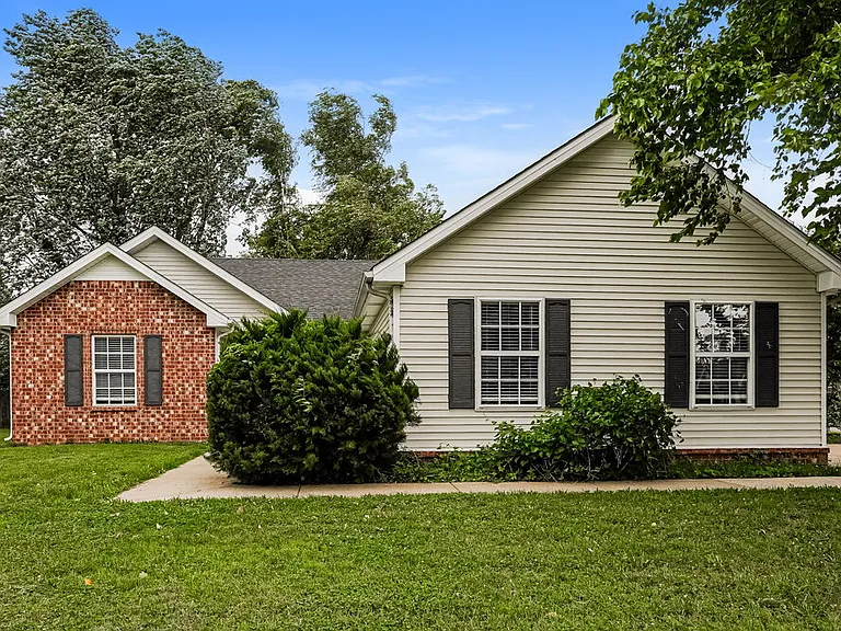 1339 Mac Duff Dr — Photo 1
