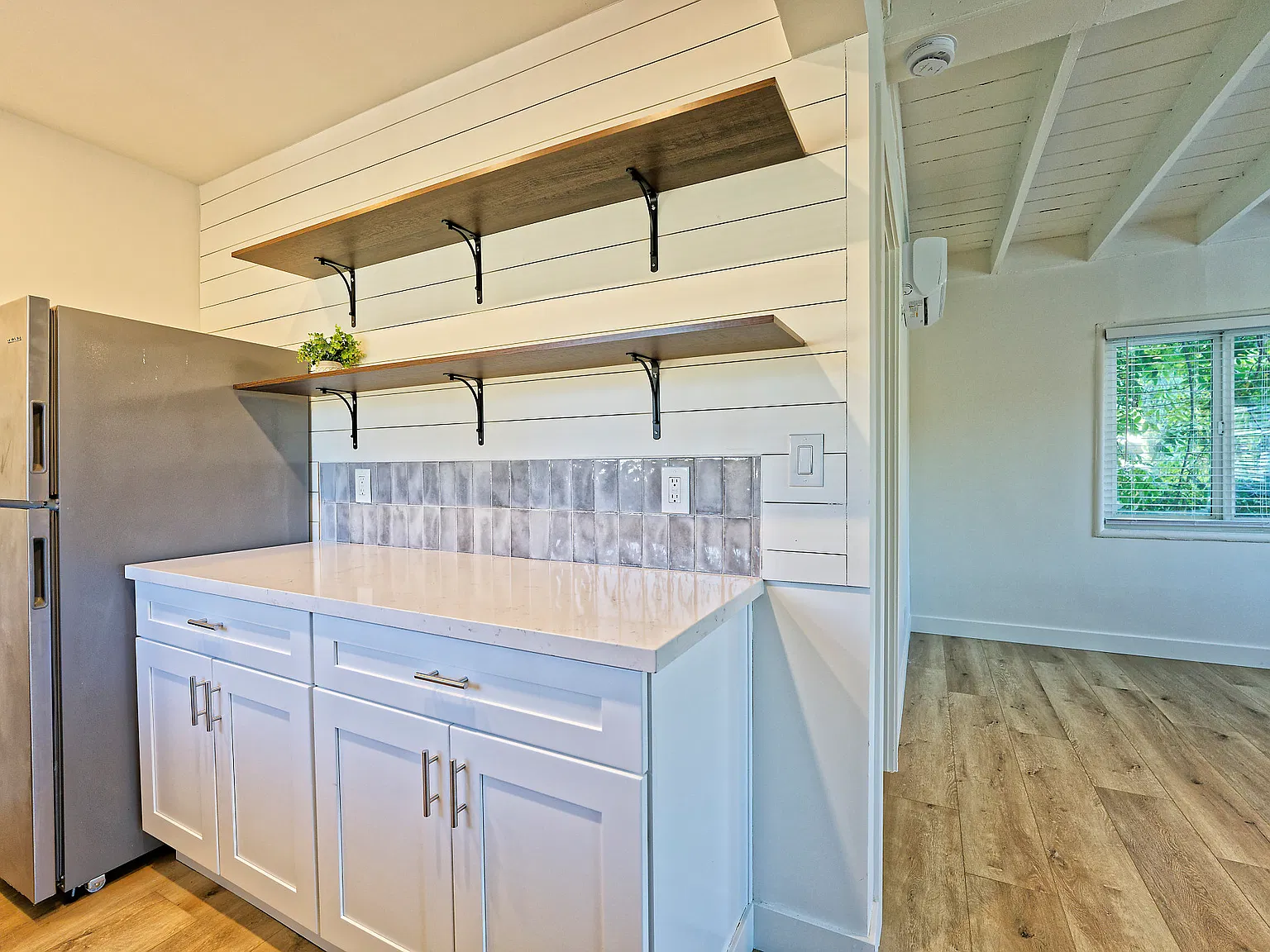 1 bed, $2,545 — Photo 3