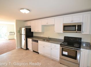 402 Merrimac St APT 5, Newburyport, MA 01950