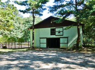 16 Filmore Ln, Clarksburg, NJ 08510