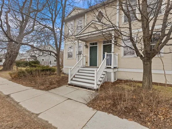 1044 North Avenue #1, Burlington, VT 05408