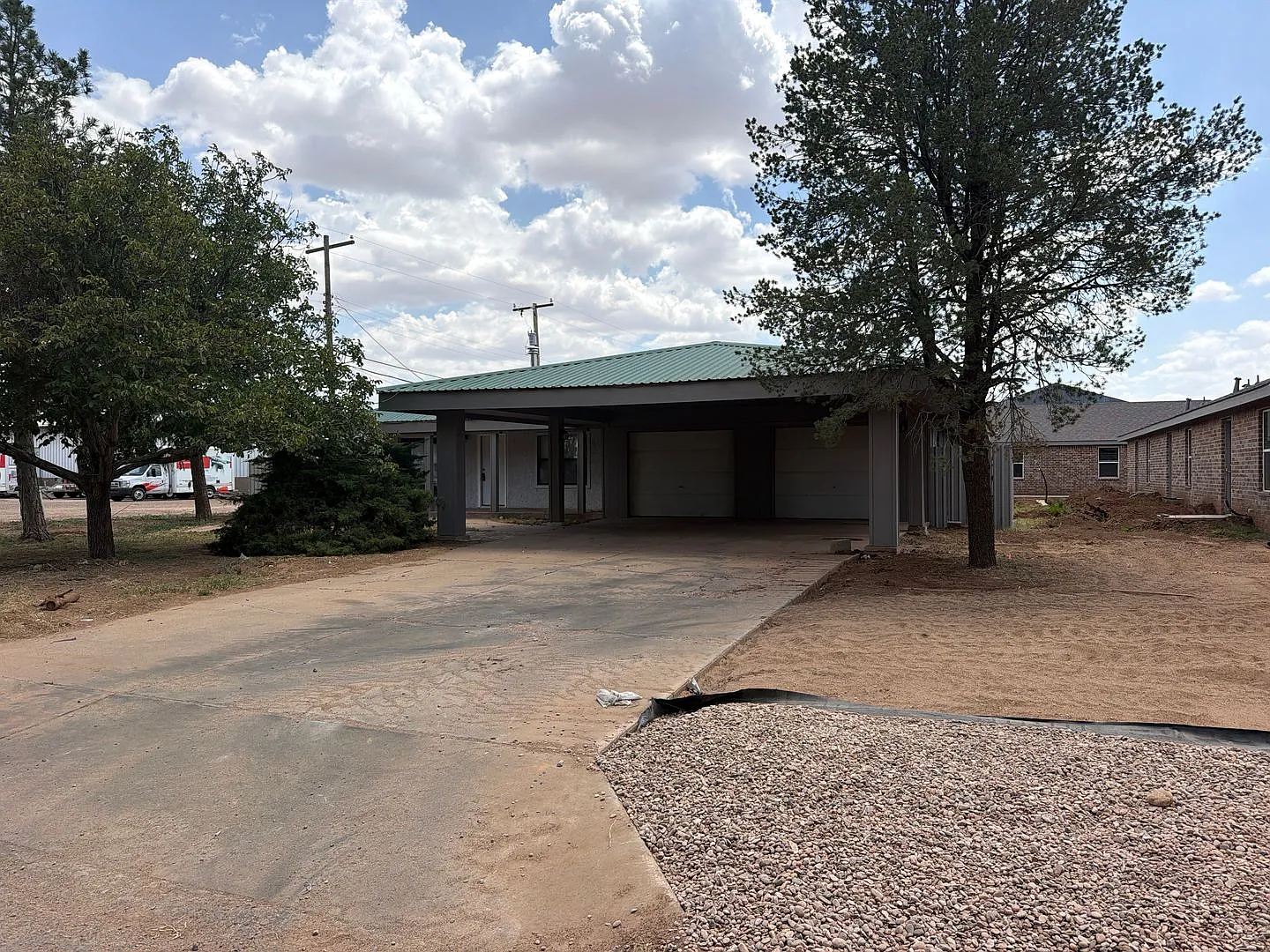 Large Home With Many Updates — Photo 2