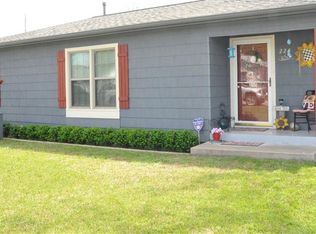 224 E Miller St, Burleson, TX 76028