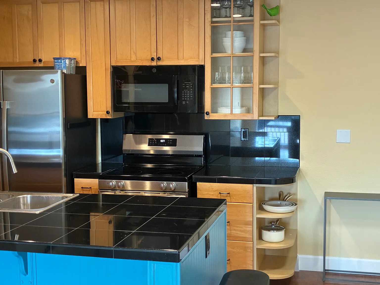 1 bed, 770 sqft, $2,800 — Photo 4